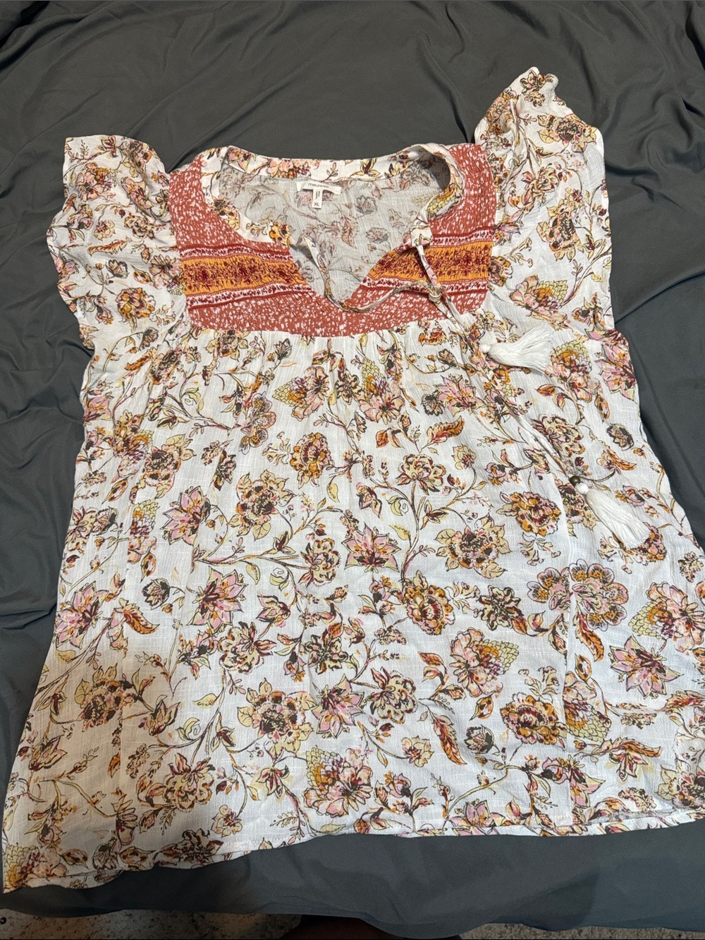 Maurices White Floral Peasant Blouse with Rust Trim